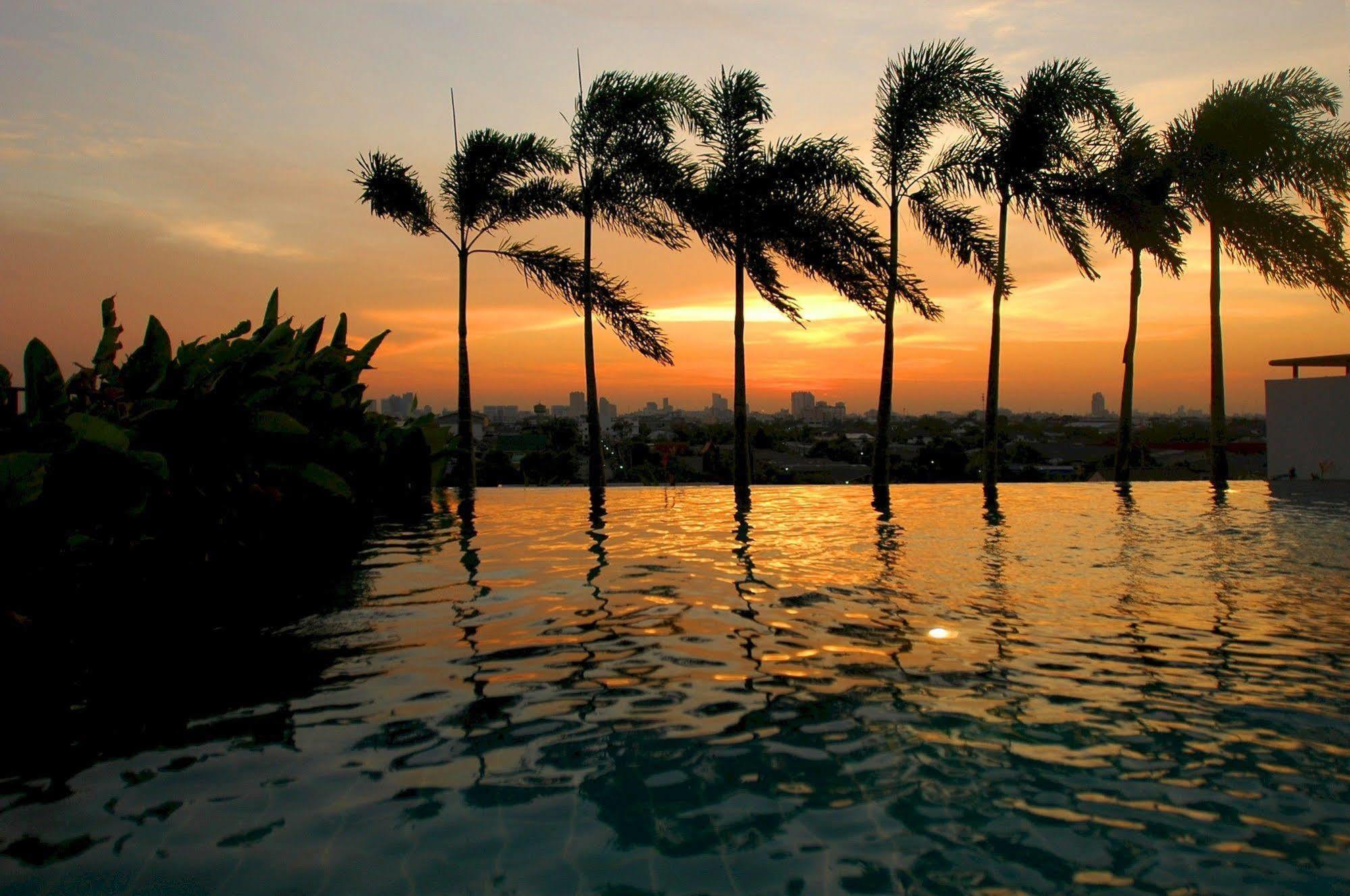 Bansabai Hostelling International Bangkok Buitenkant foto