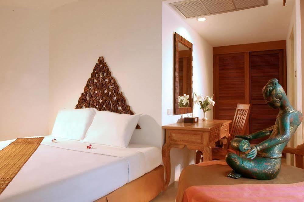 Bansabai Hostelling International Bangkok Buitenkant foto
